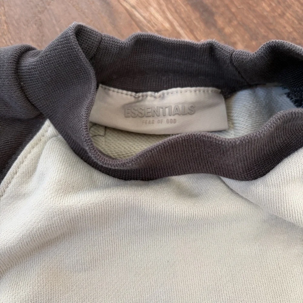 Essentials Fear of God Kids Raglan Pullover Sweatshirt